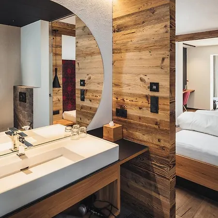Cores Hotel Fiss