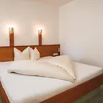 Ξενοδοχείο Cores